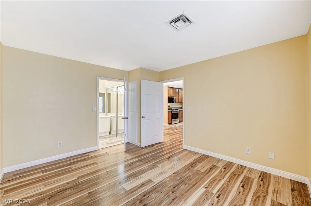 4899 Torrey Pines, Las Vegas, NV 89103