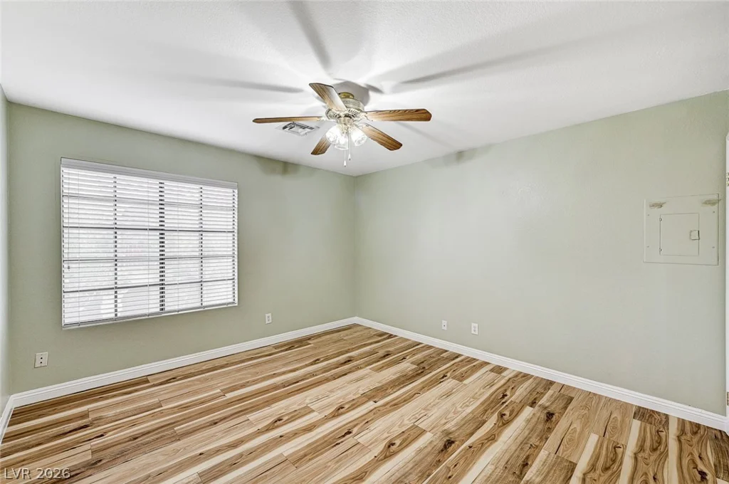 4899 Torrey Pines, Las Vegas, NV 89103
