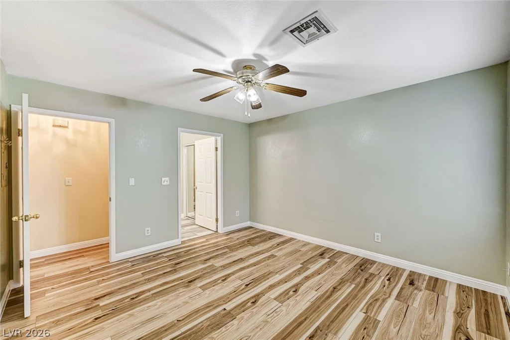 4899 Torrey Pines, Las Vegas, NV 89103