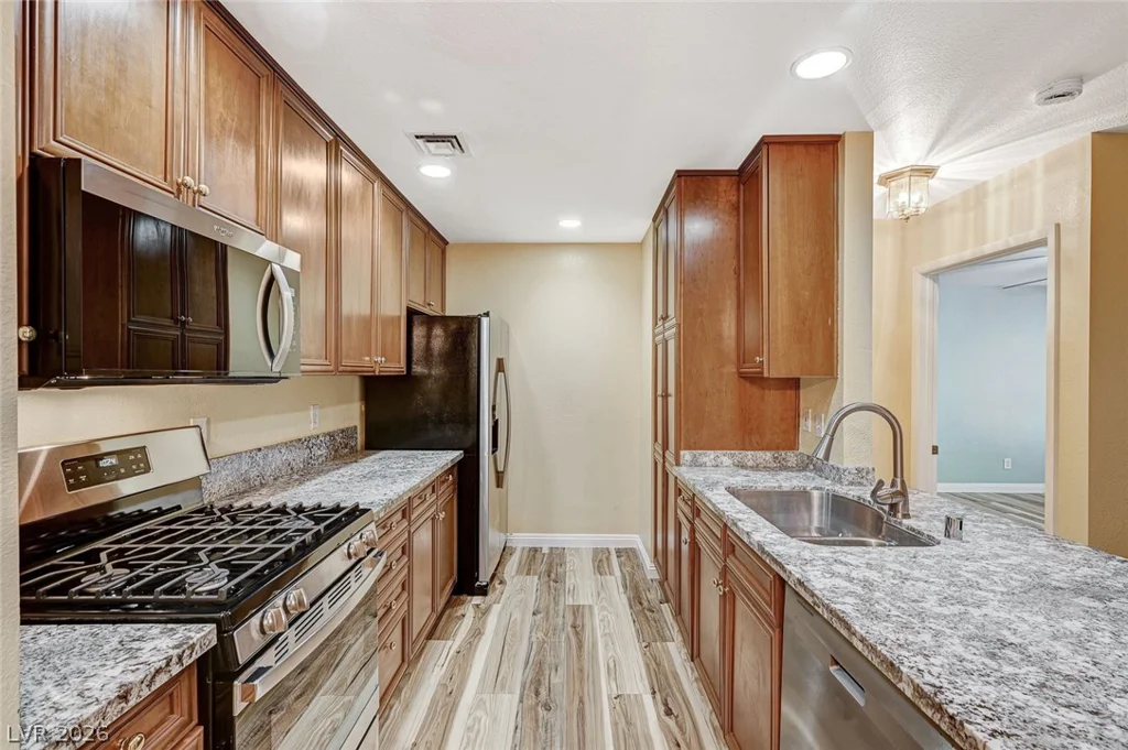 4899 Torrey Pines, Las Vegas, NV 89103