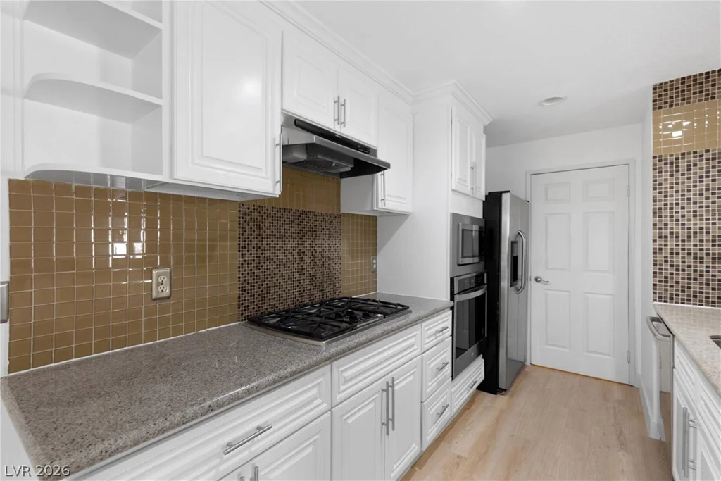 2200 Fort Apache, Las Vegas, NV 89117