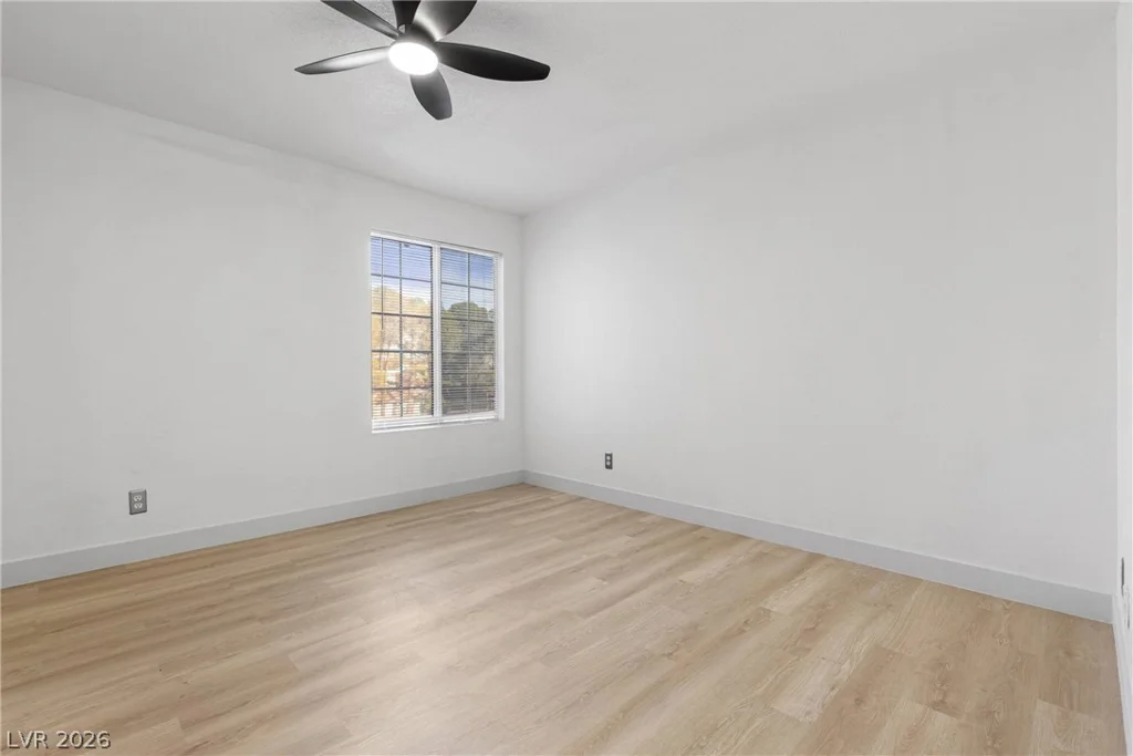 2200 Fort Apache, Las Vegas, NV 89117