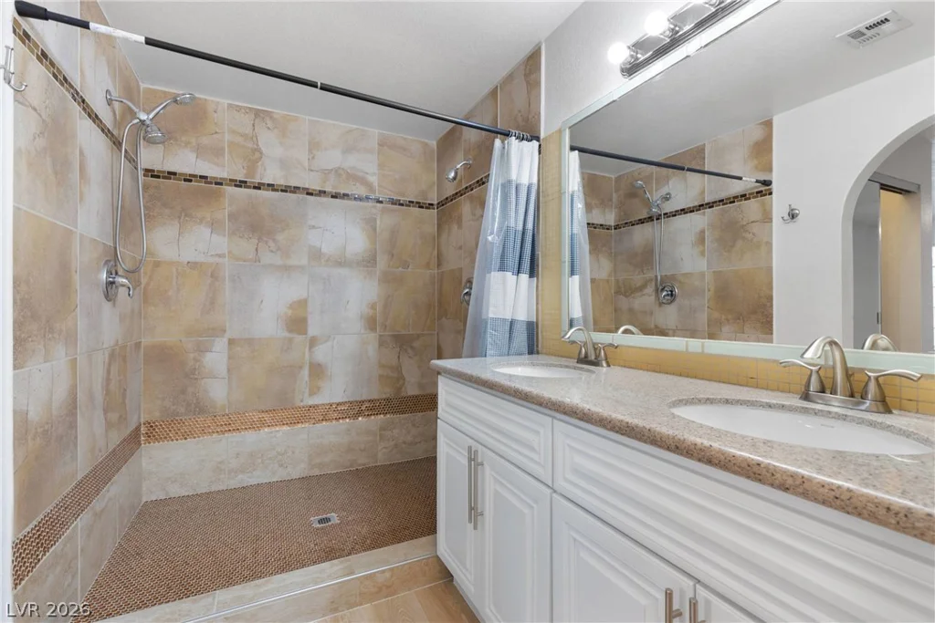 2200 Fort Apache, Las Vegas, NV 89117