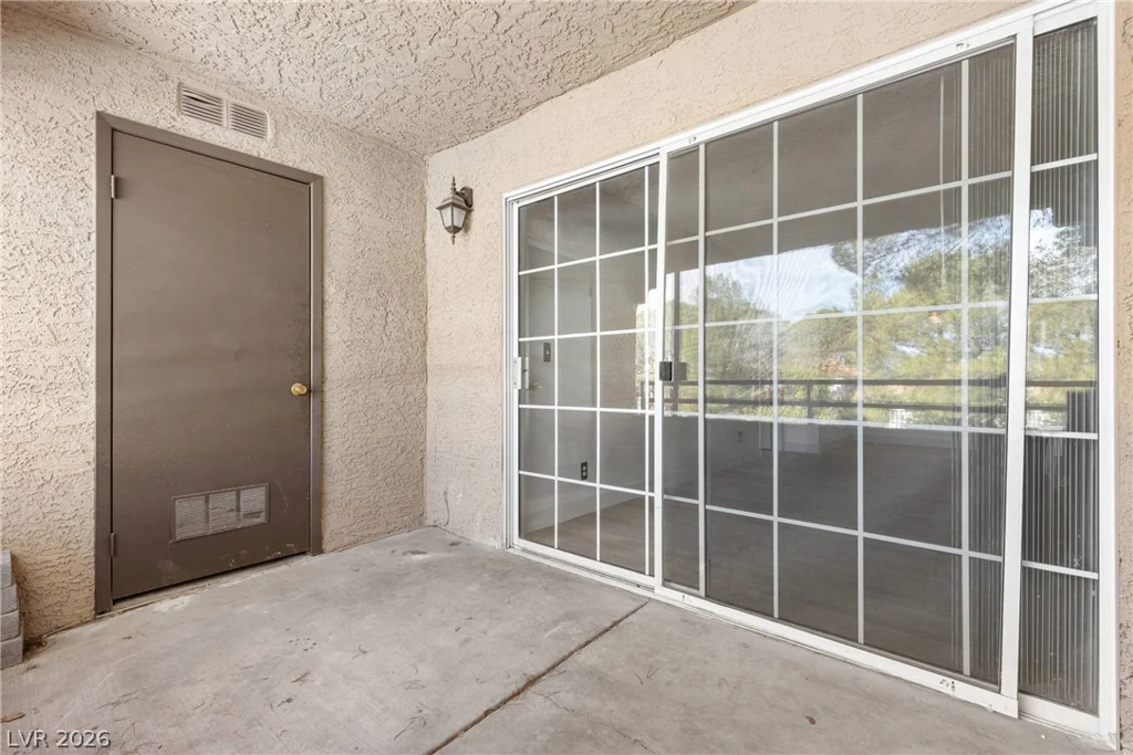 2200 Fort Apache, Las Vegas, NV 89117