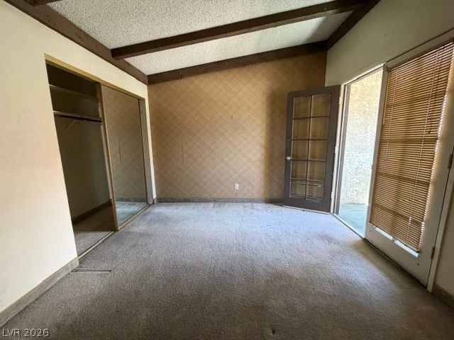 6121 Oakey, Las Vegas, NV 89146