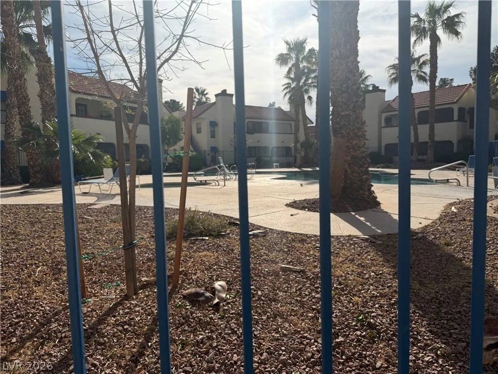 6121 Oakey, Las Vegas, NV 89146