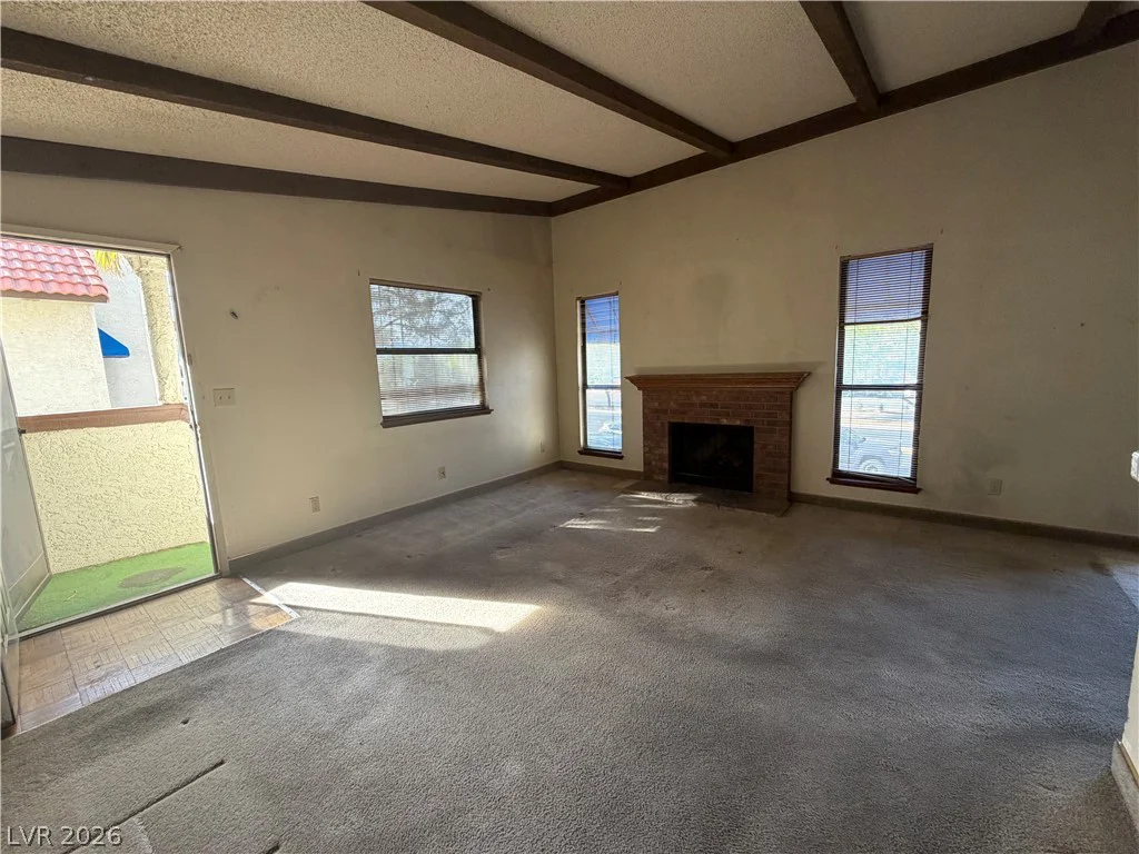 6121 Oakey, Las Vegas, NV 89146