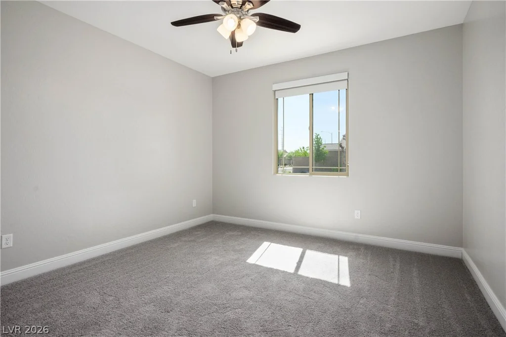 6432 Linden, North Las Vegas, NV 89086