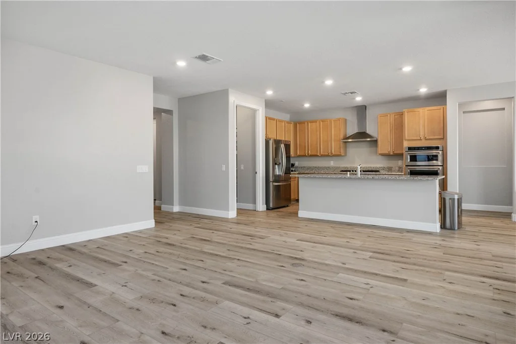 6432 Linden, North Las Vegas, NV 89086