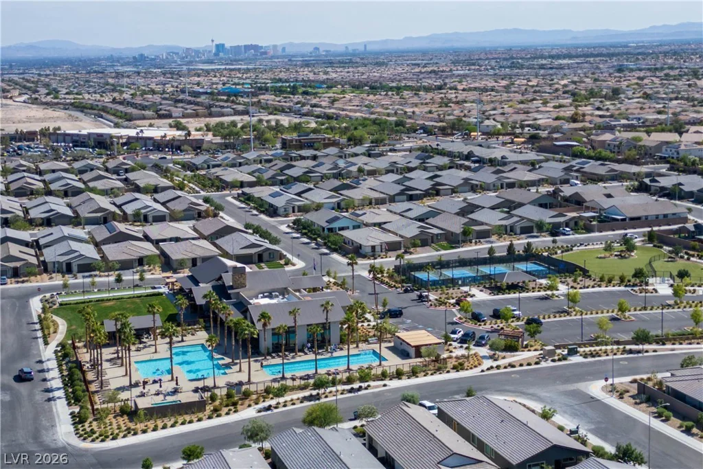 6432 Linden, North Las Vegas, NV 89086