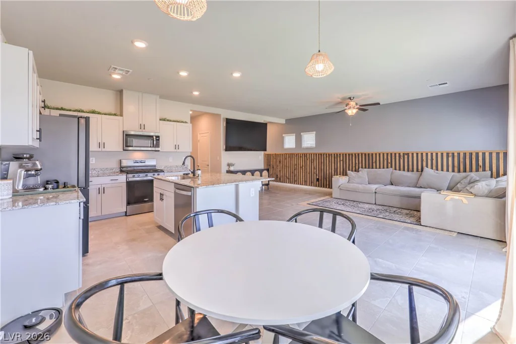 10261 Crimson Meadow, Las Vegas, NV 89166