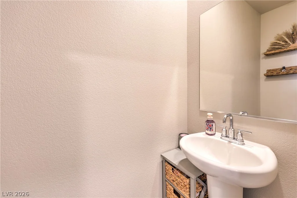 10261 Crimson Meadow, Las Vegas, NV 89166
