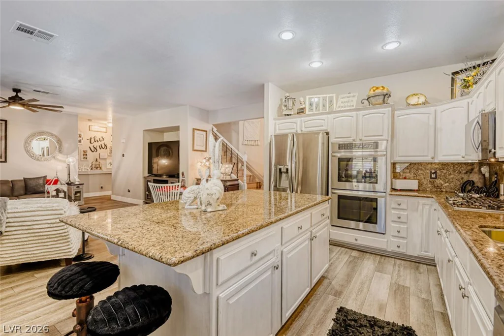 1046 Painted Daisy, Henderson, NV 89074