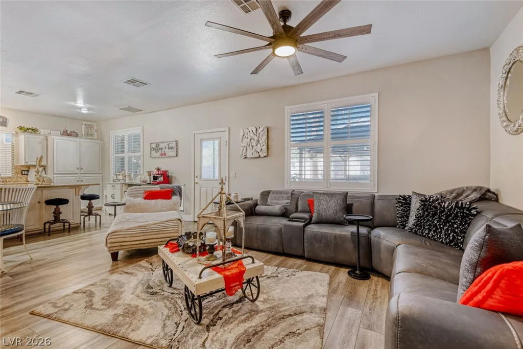 1046 Painted Daisy, Henderson, NV 89074