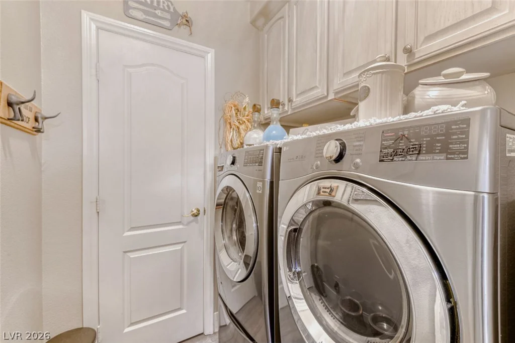 1046 Painted Daisy, Henderson, NV 89074