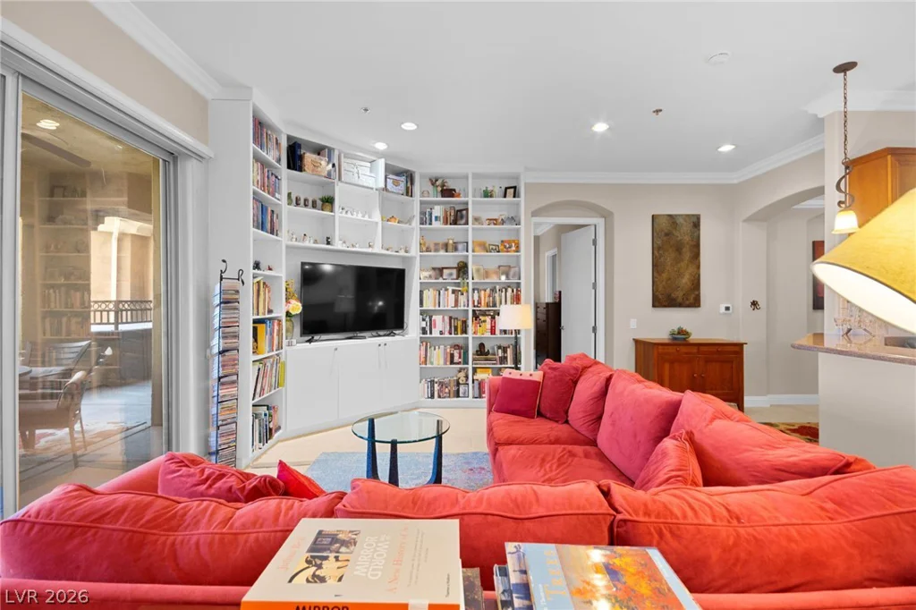 15 Via Mantova, Henderson, NV 89011