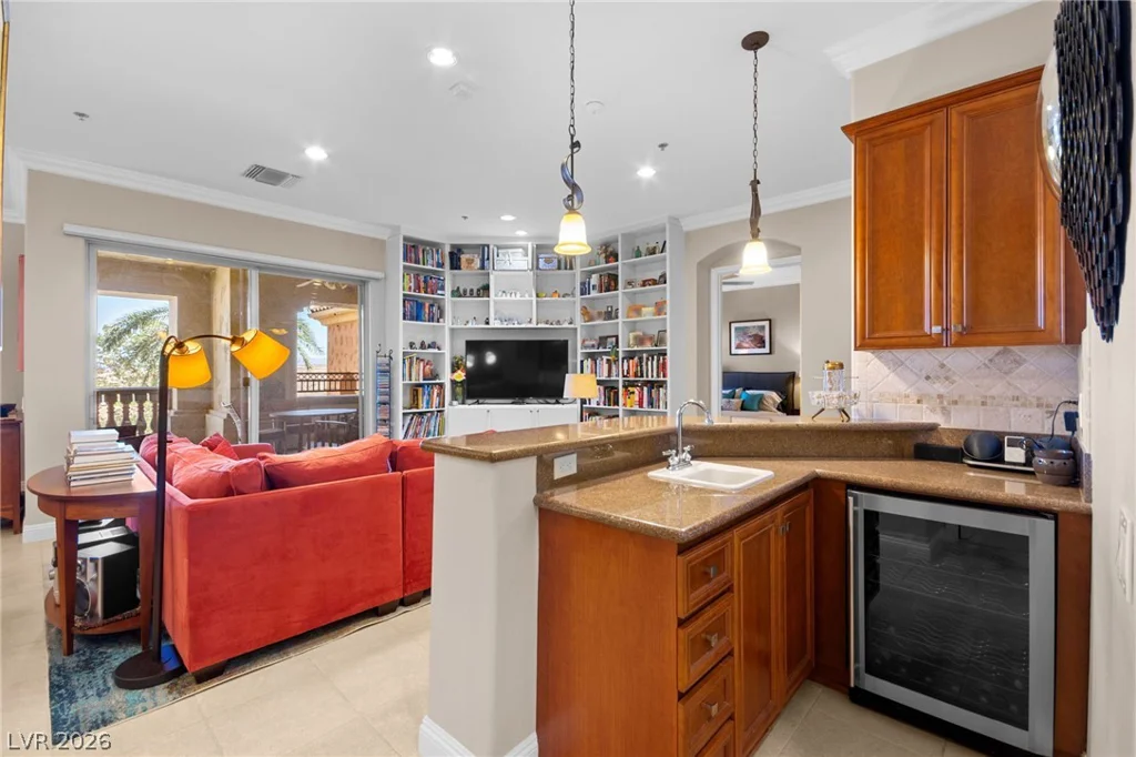 15 Via Mantova, Henderson, NV 89011