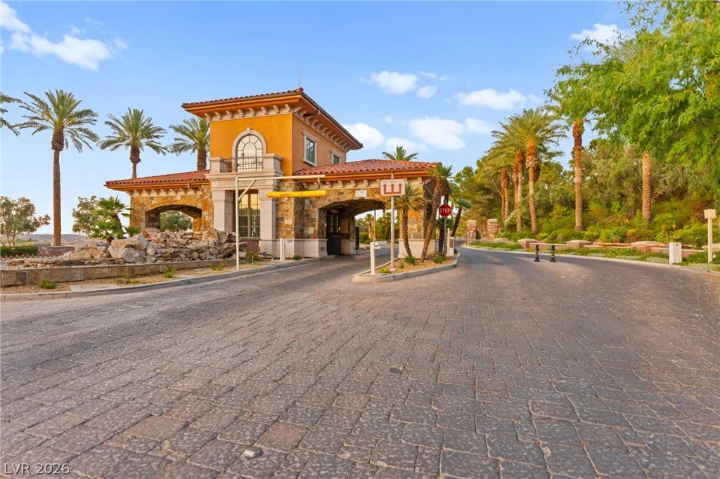 15 Via Mantova, Henderson, NV 89011