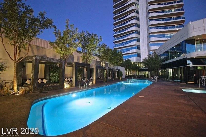 4471 Dean Martin, Las Vegas, NV 89103
