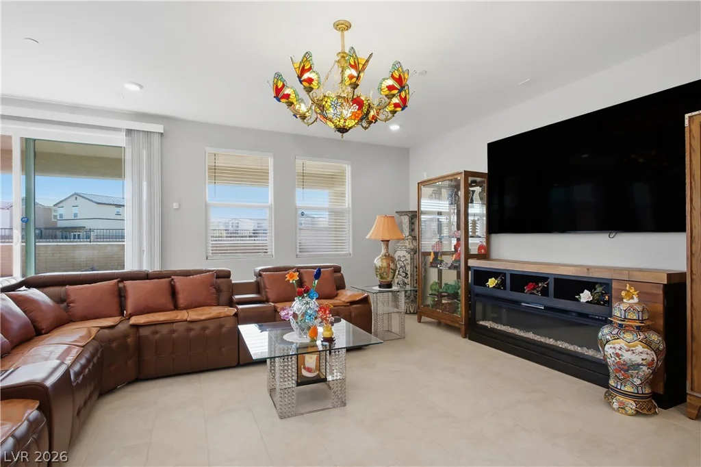 1144 Green Lovebird, Henderson, NV 89011