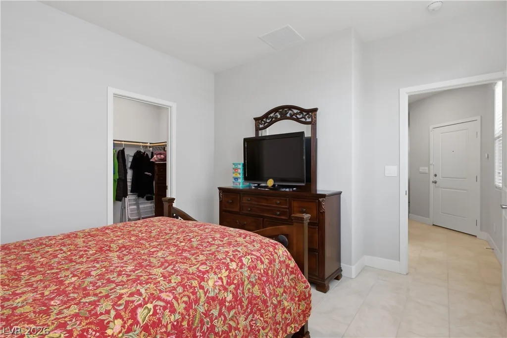 1144 Green Lovebird, Henderson, NV 89011
