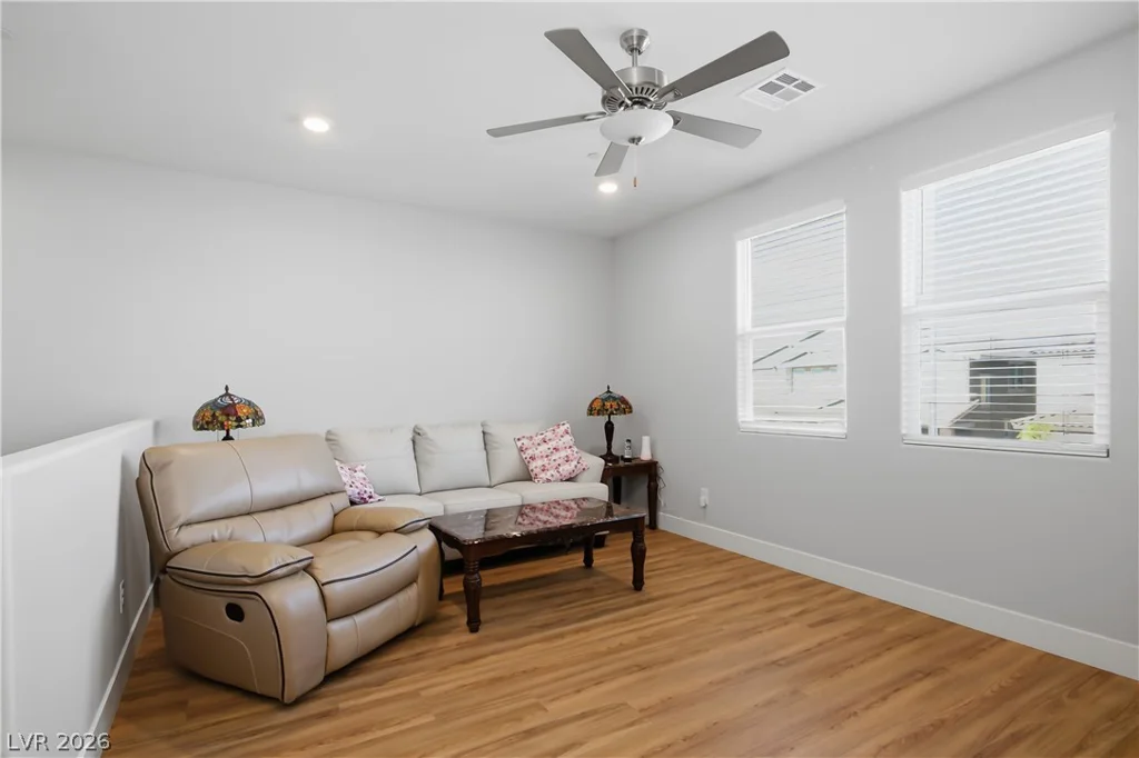 1144 Green Lovebird, Henderson, NV 89011