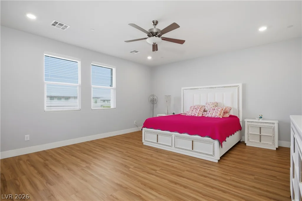 1144 Green Lovebird, Henderson, NV 89011