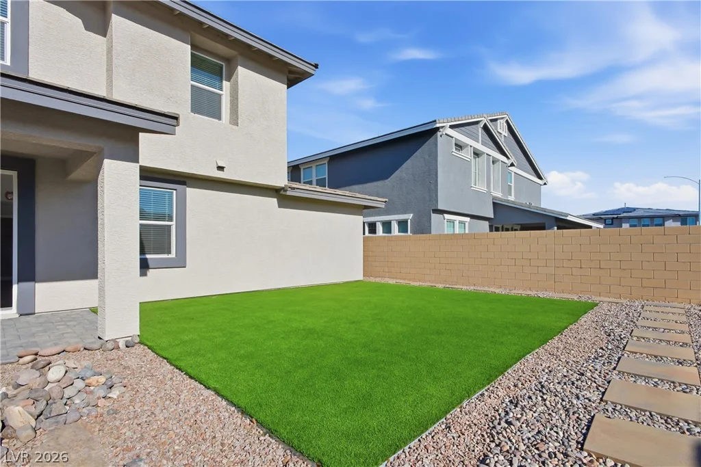 1144 Green Lovebird, Henderson, NV 89011