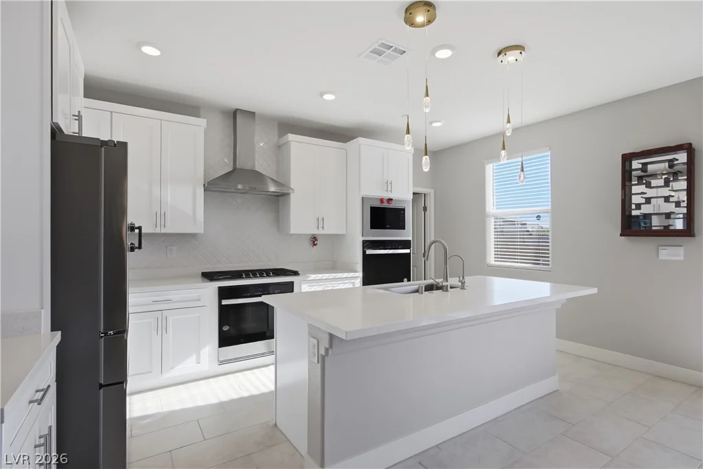 1144 Green Lovebird, Henderson, NV 89011