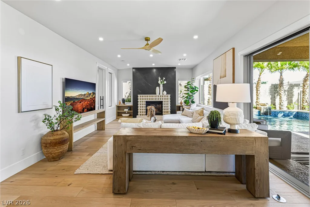 472 Bosco Di Fiore, Las Vegas, NV 89138