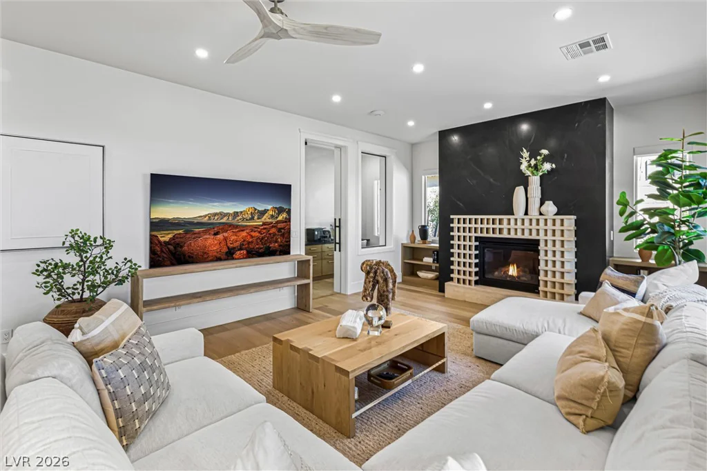 472 Bosco Di Fiore, Las Vegas, NV 89138