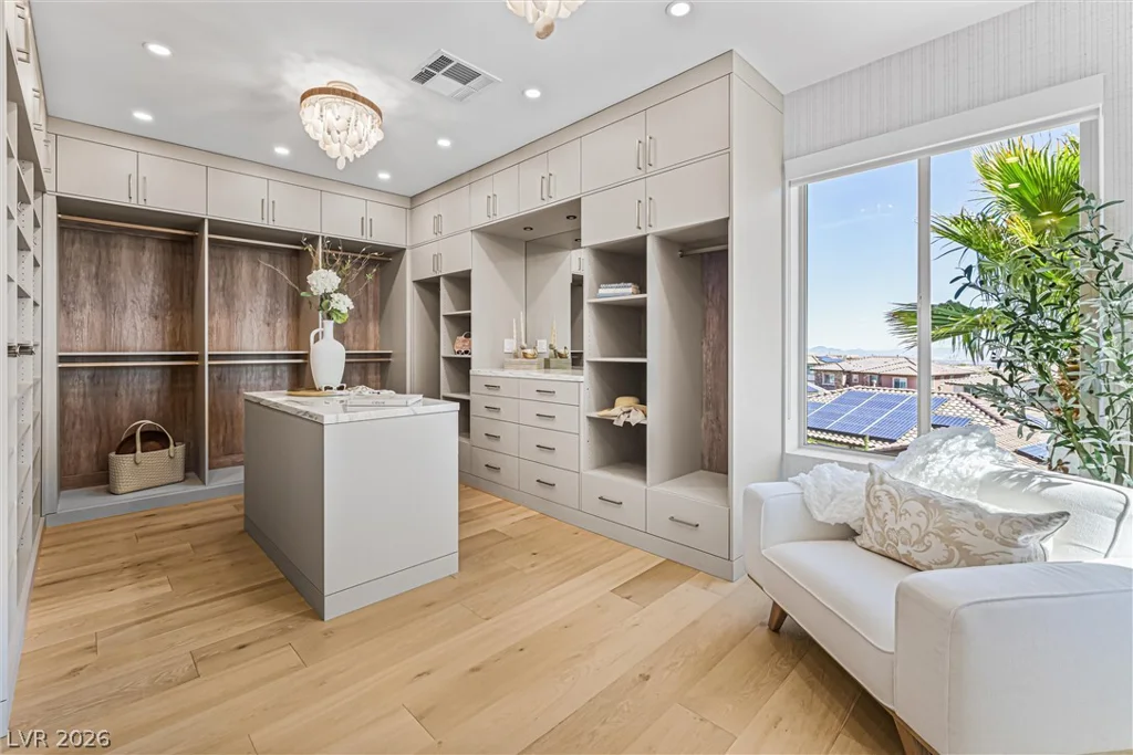 472 Bosco Di Fiore, Las Vegas, NV 89138