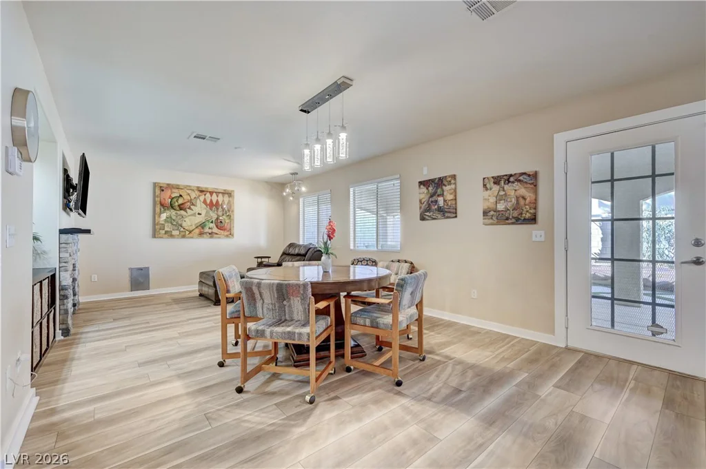 10012 Long Cattle, Las Vegas, NV 89117