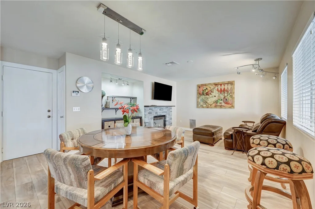 10012 Long Cattle, Las Vegas, NV 89117