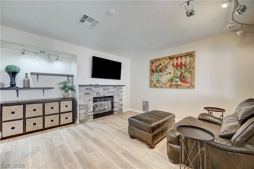 10012 Long Cattle, Las Vegas, NV 89117