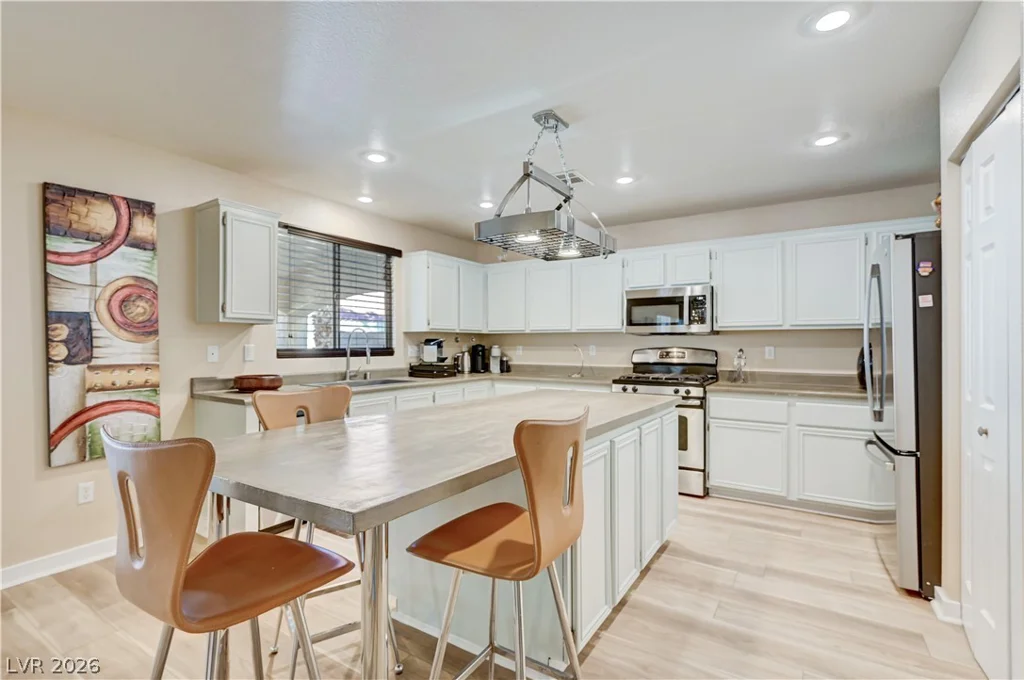 10012 Long Cattle, Las Vegas, NV 89117