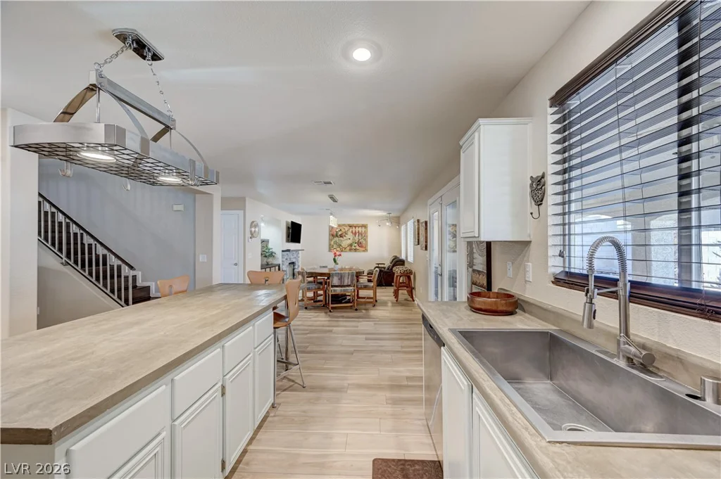 10012 Long Cattle, Las Vegas, NV 89117