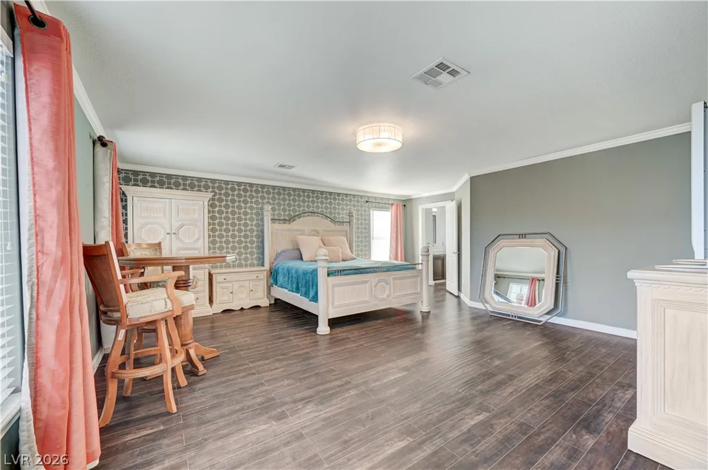 10012 Long Cattle, Las Vegas, NV 89117