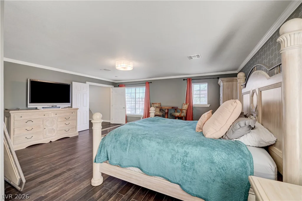 10012 Long Cattle, Las Vegas, NV 89117