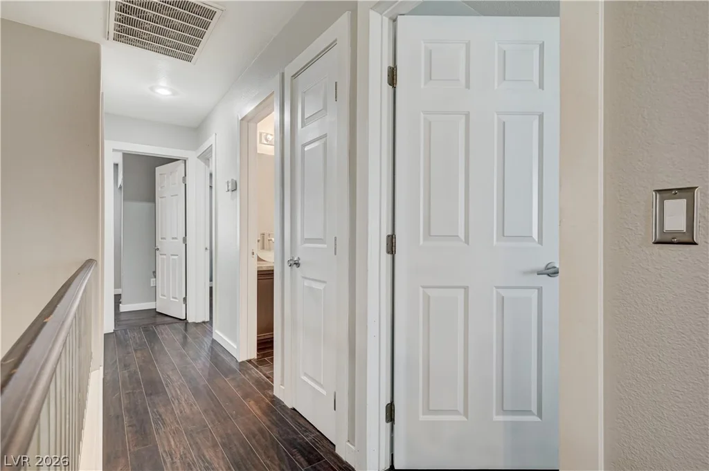 10012 Long Cattle, Las Vegas, NV 89117