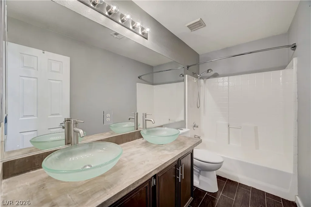 10012 Long Cattle, Las Vegas, NV 89117