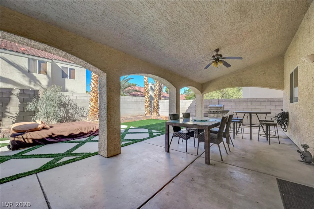 10012 Long Cattle, Las Vegas, NV 89117