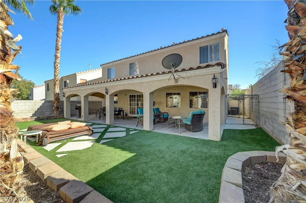 10012 Long Cattle, Las Vegas, NV 89117