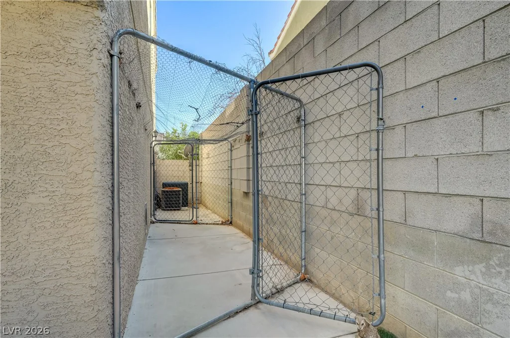10012 Long Cattle, Las Vegas, NV 89117