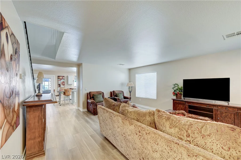 10012 Long Cattle, Las Vegas, NV 89117