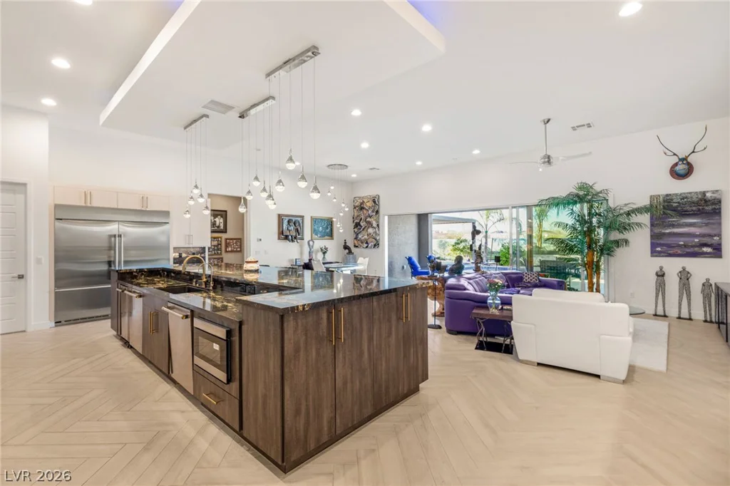 8767 Tenaya, Las Vegas, NV 89113