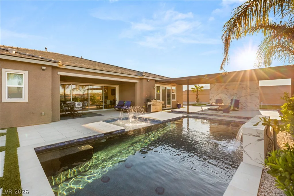 8767 Tenaya, Las Vegas, NV 89113