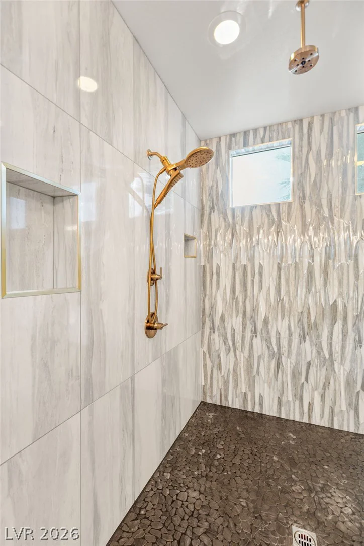 8767 Tenaya, Las Vegas, NV 89113