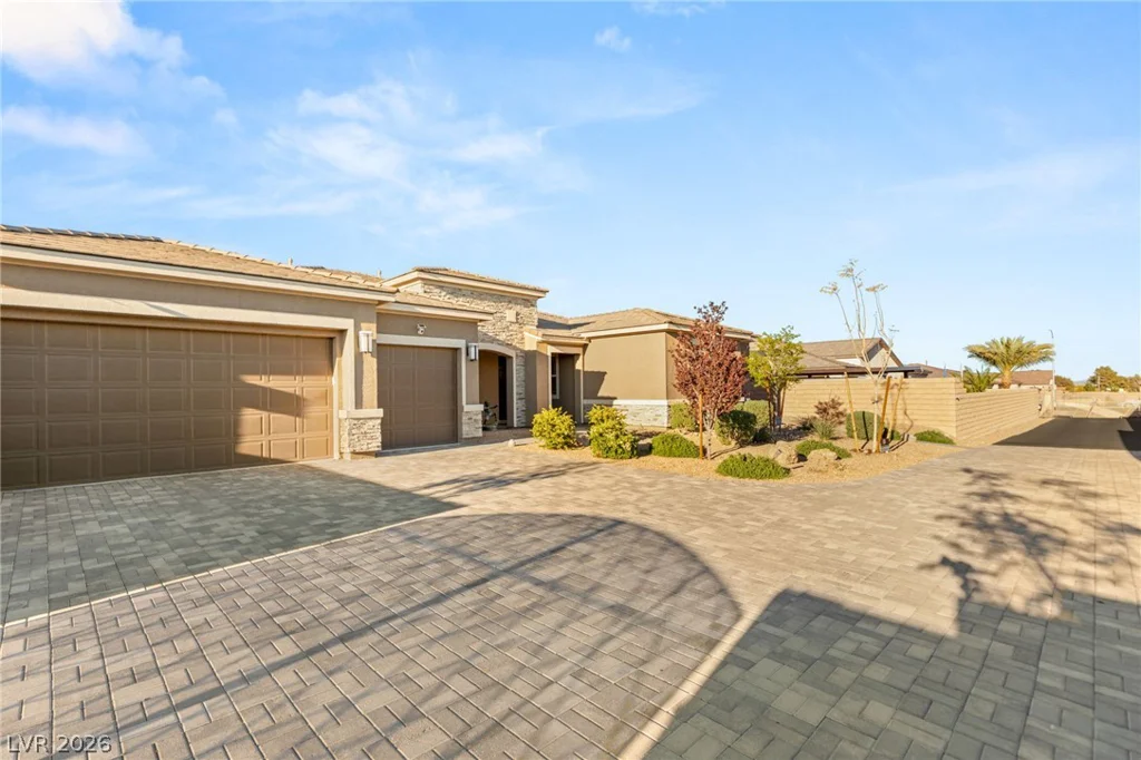 8767 Tenaya, Las Vegas, NV 89113