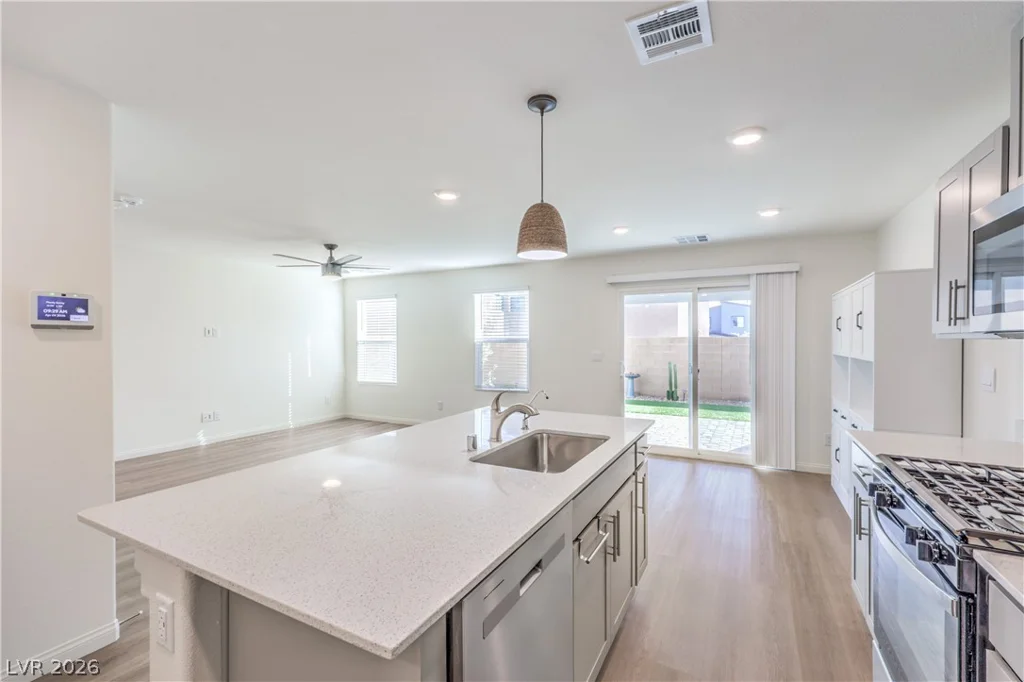 5630 Serene Rock, North Las Vegas, NV 89081